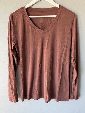 Woolx nutmeg brown Lily long sleeve merino blend v-neck tee Women’s sz L